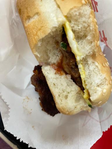 臺北德芳美漢堡 的照片