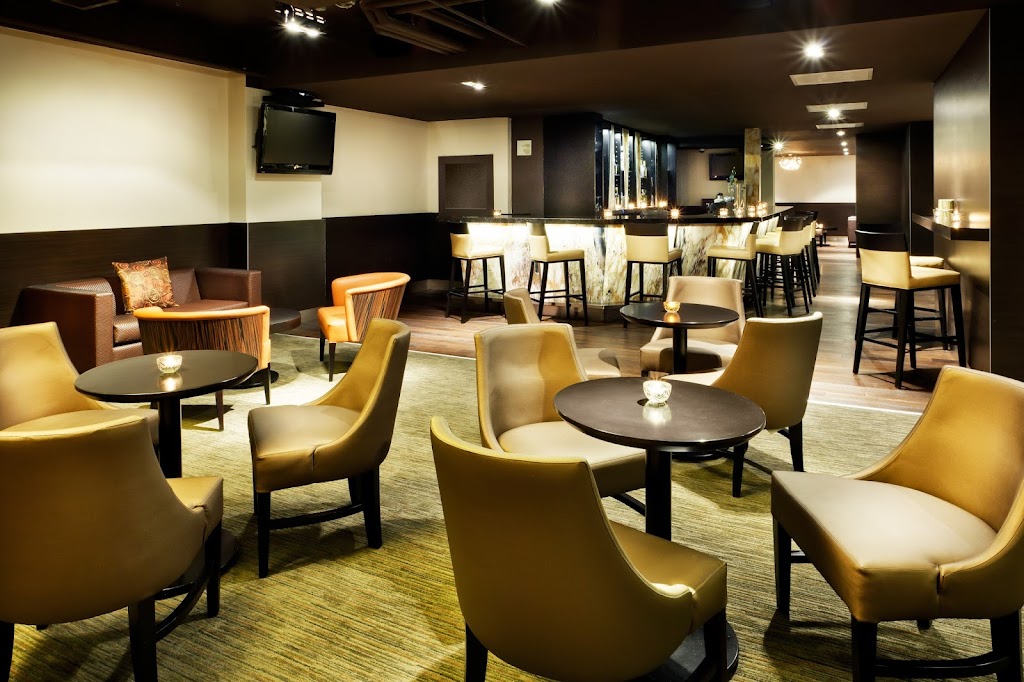 Thirty Restaurant and Lounge