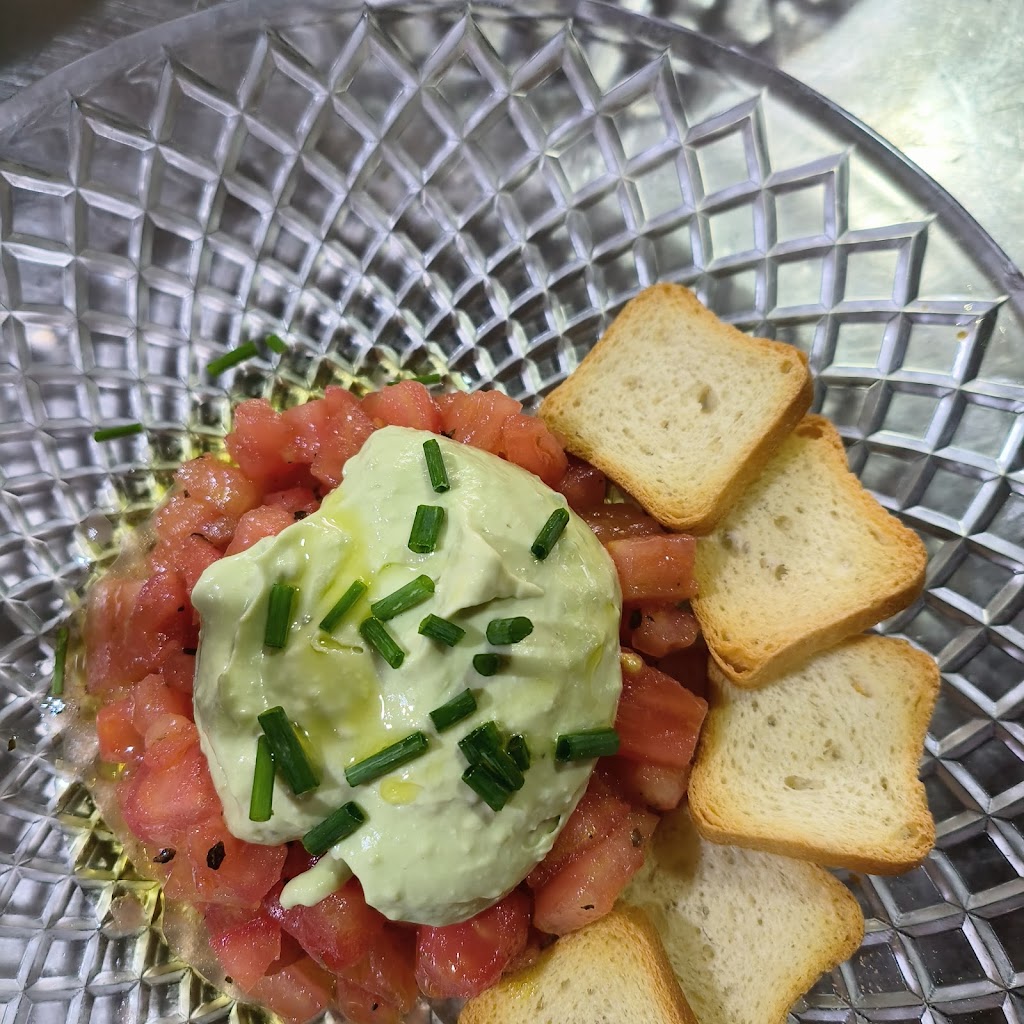 Restaurante El Poeta — Comida y bebida