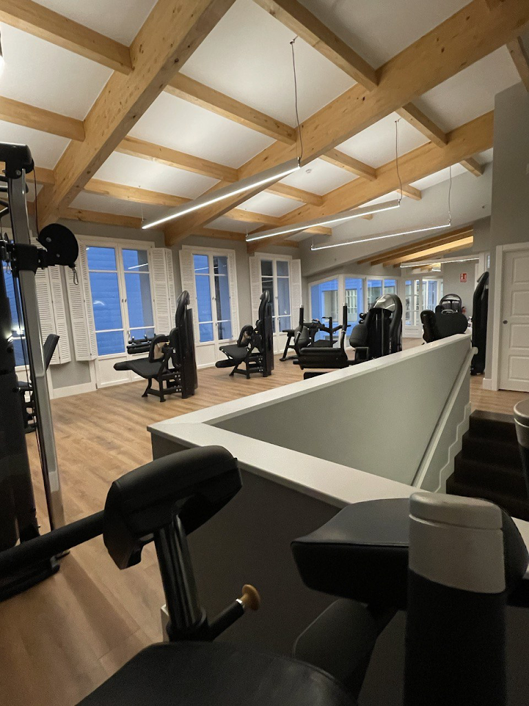San Lazaro Gym — Ejercicio fisico