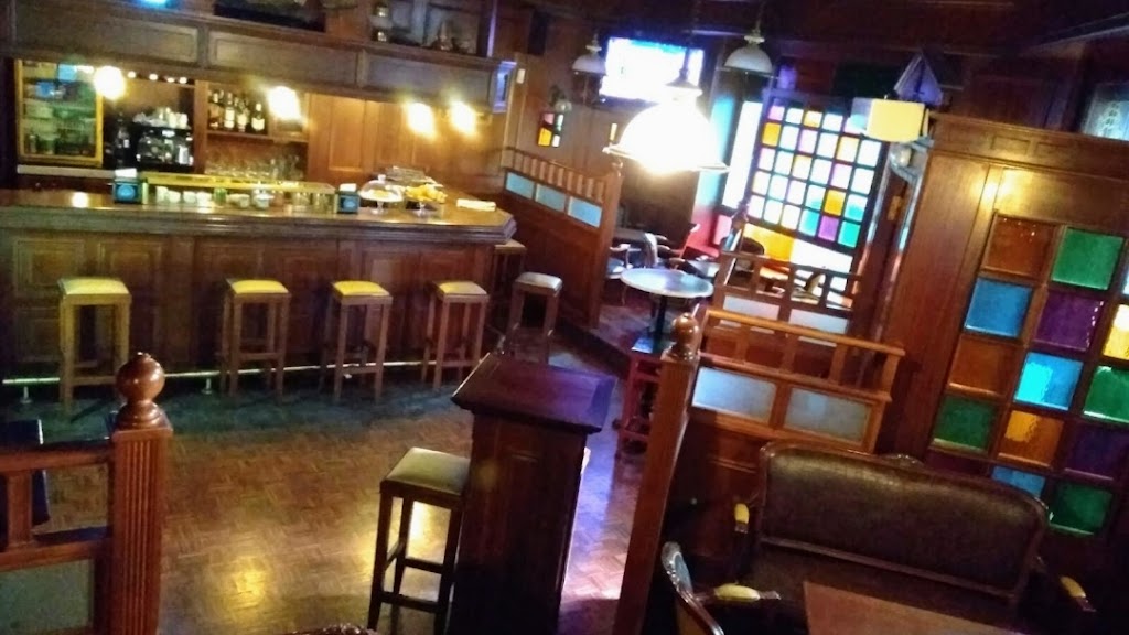 Cafeteria Cerveceria Almirante Nelson — Del propietario