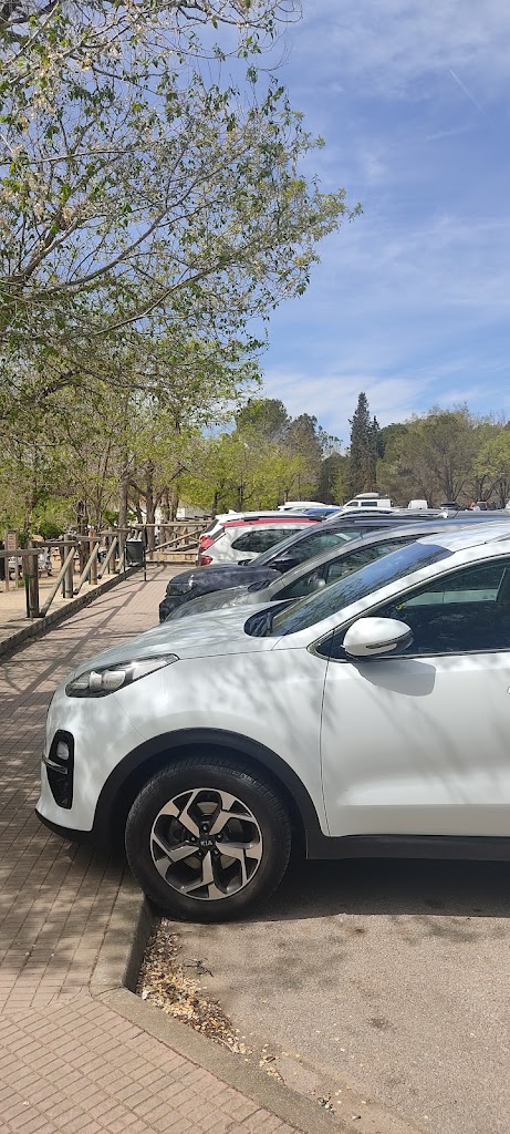 Aparcament Can Cases