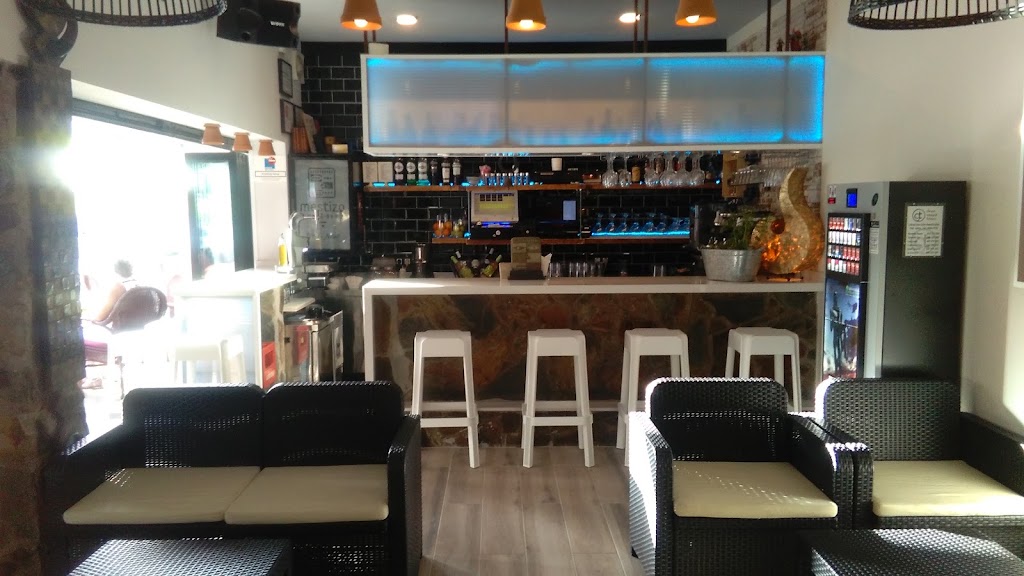 Mestizo Cafe Bar — Del propietario