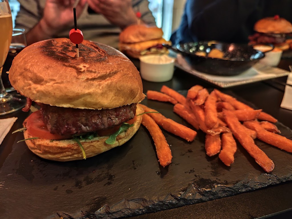 Mr. Carlos -Braseria-Tapas & Burger — Mas recientes