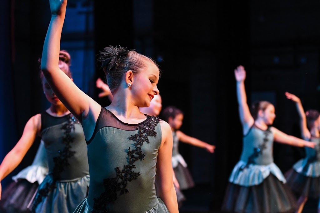  Project Dance Company