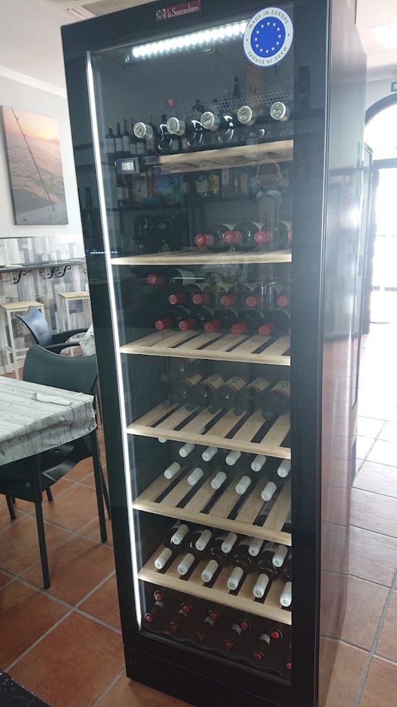 Marisqueria El Capitan — Ambiente