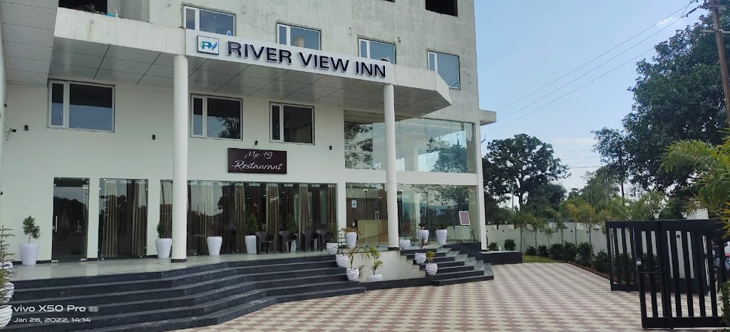 Hotel River View Inn