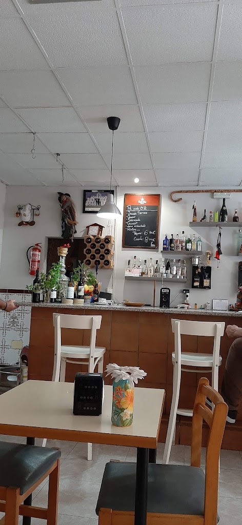 Bar Cafeteria Carlos — Ambiente