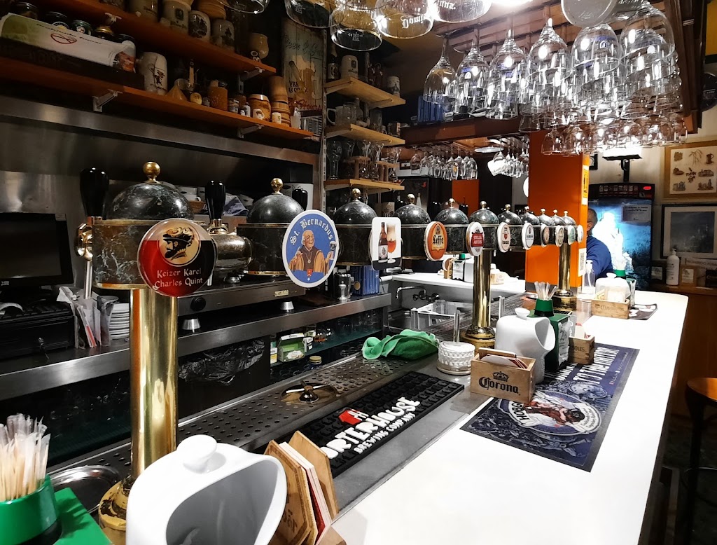 Cerveceria La Ciguena — Ambiente