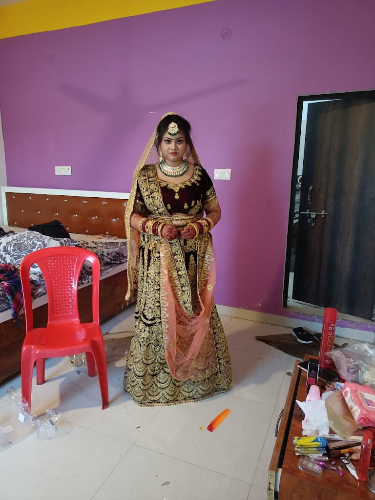 Chandnee Beauty Parlour