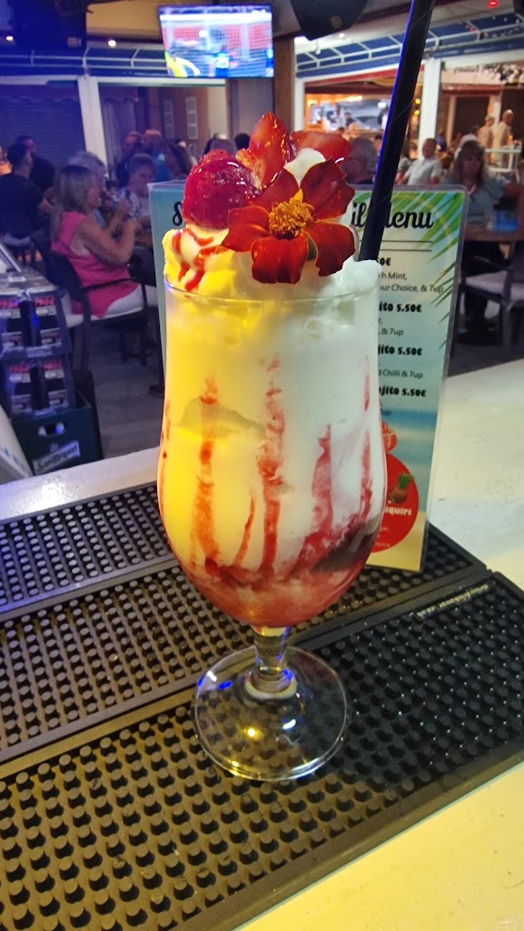 Stanley's Sports & Cocktail Bar — Del propietario