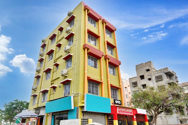 Oyo Flagship 813667 Galaxy Inn Hotel And Restaurant