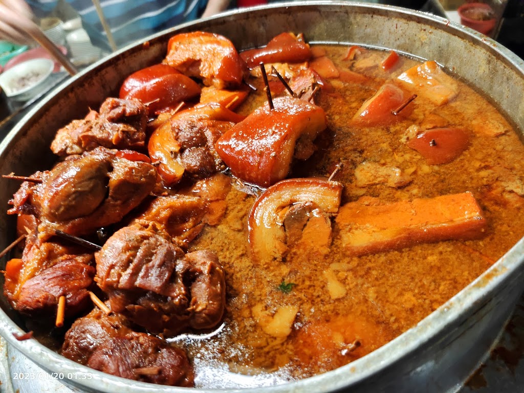 阿本爌肉飯 的照片