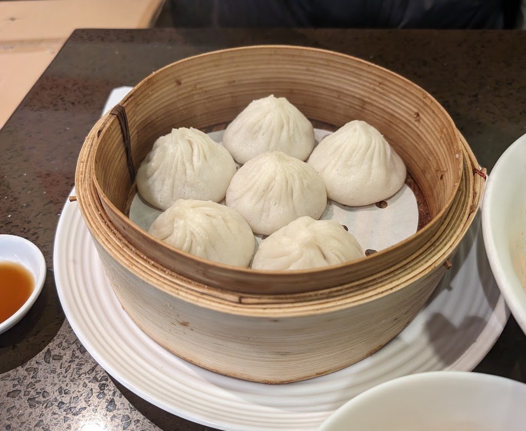 Steamed dumplings