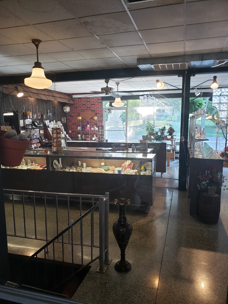 Richards Flower Shop, now Acorn & Evergreen Floral Studio