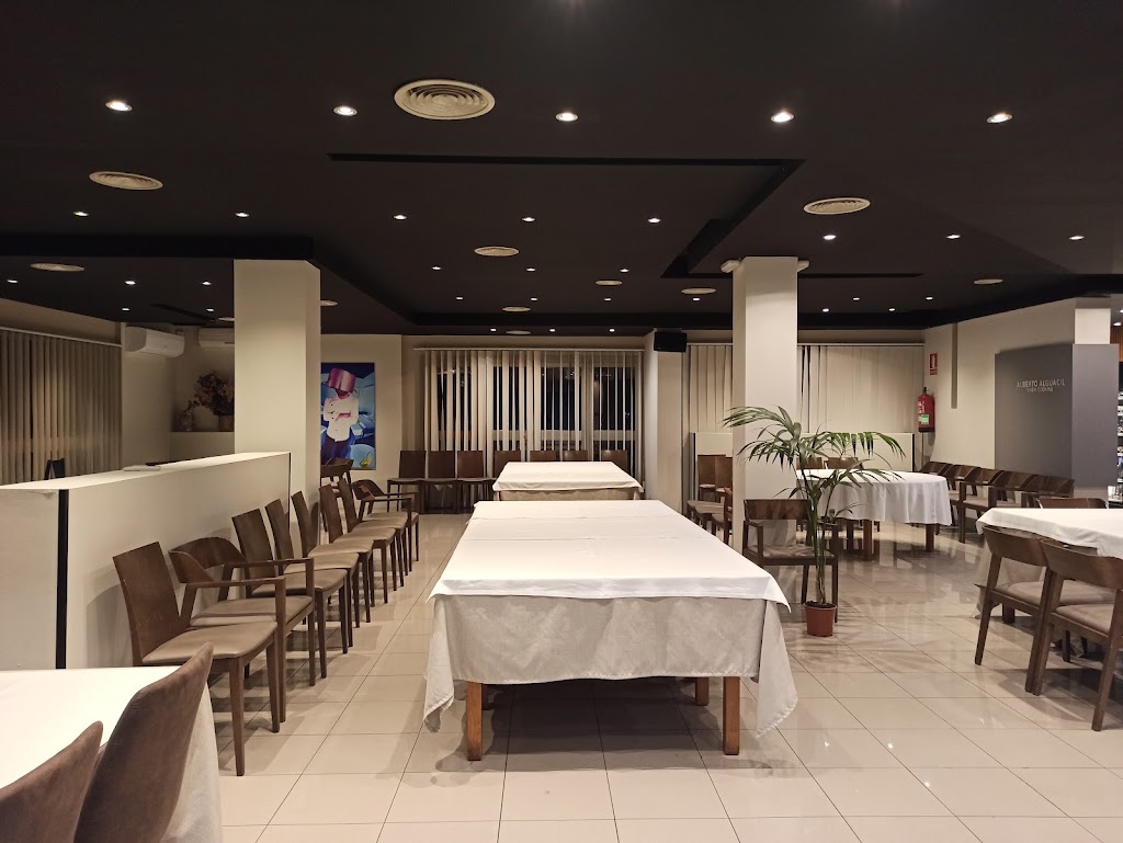 CAN MARTI RESTAURANT. — Ambiente