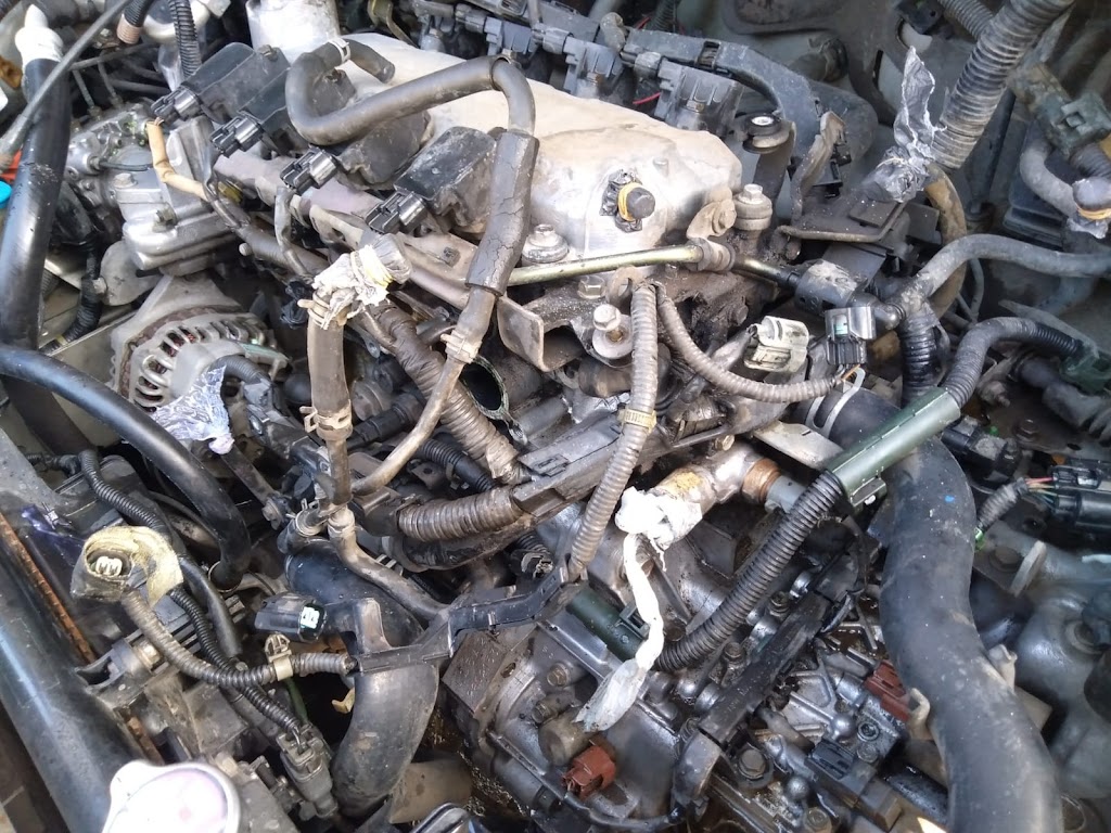 Bengkel Mobil Gineung Motor