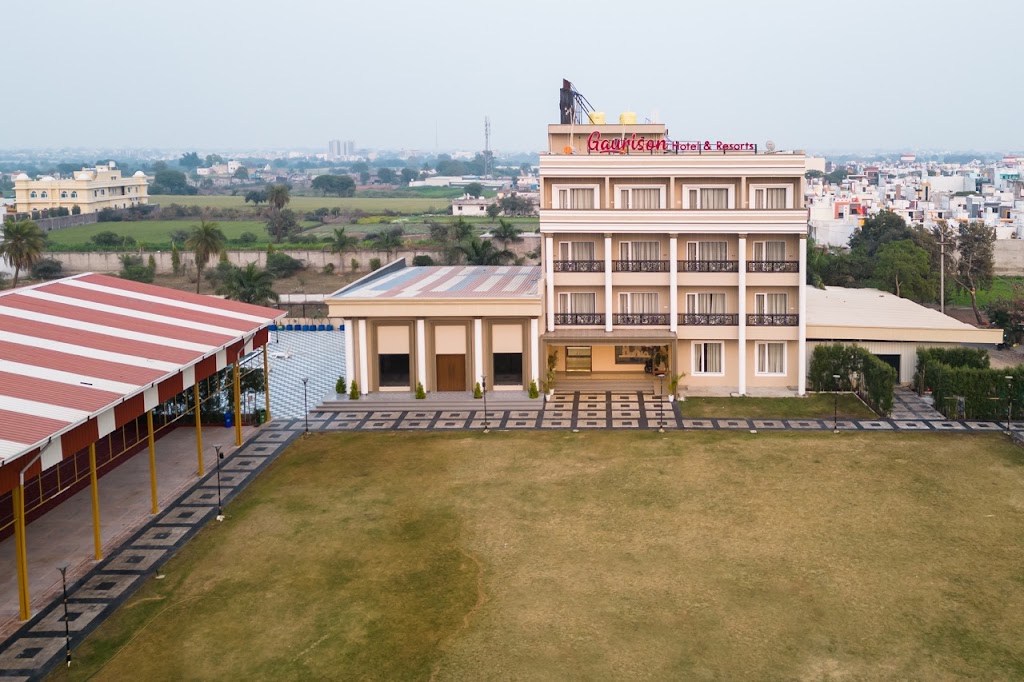Gaurison Hotel Resort