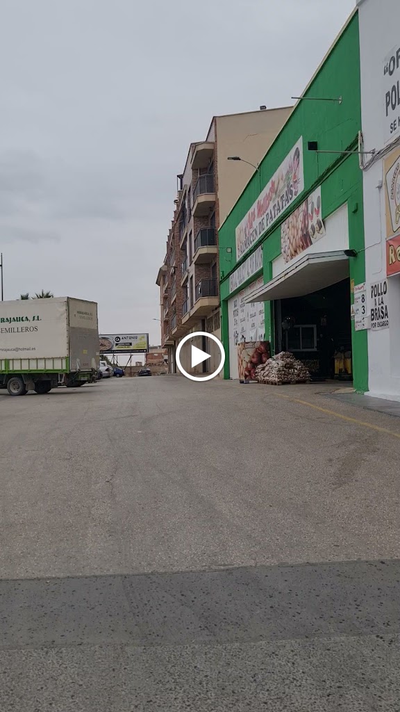 Asadero de pollos El Rubio — Videos