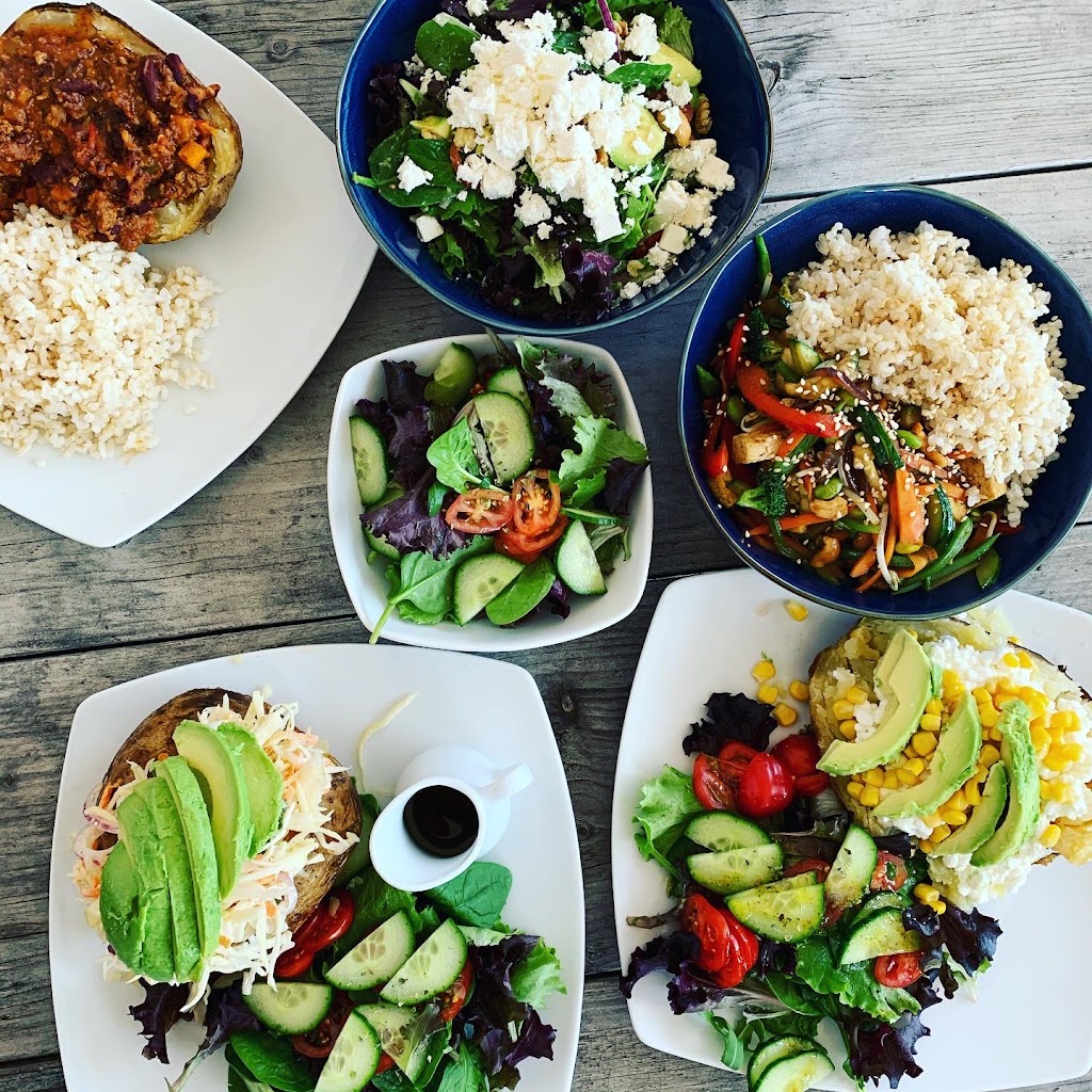 Fresh Food Cafe — Comida y bebida