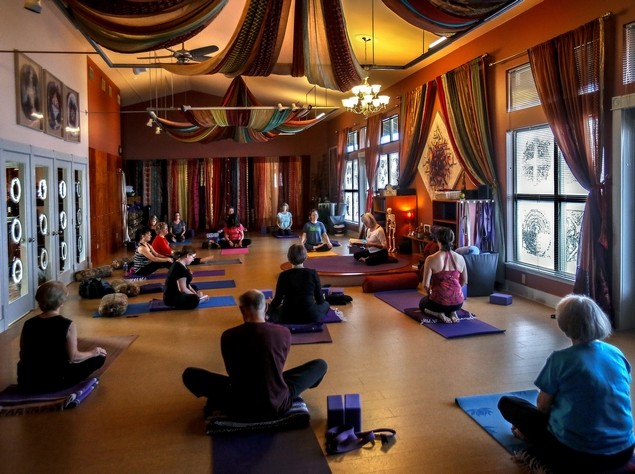 Yoga Circle Studio