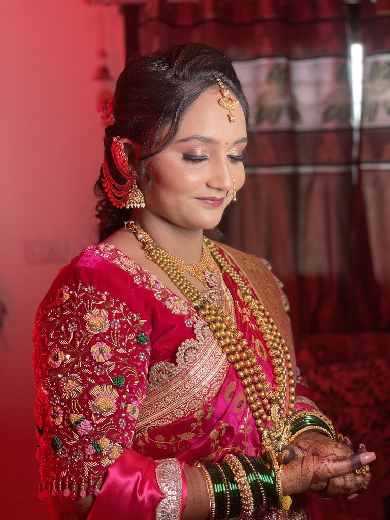 Glitz Women S Salon Academy