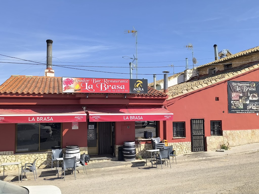 Bar Restaurante La Brasa.