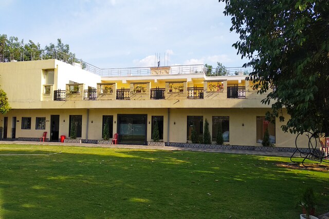 Hotel O Ambuja City Centre MallÂ Formerly Amar Marriage Palace