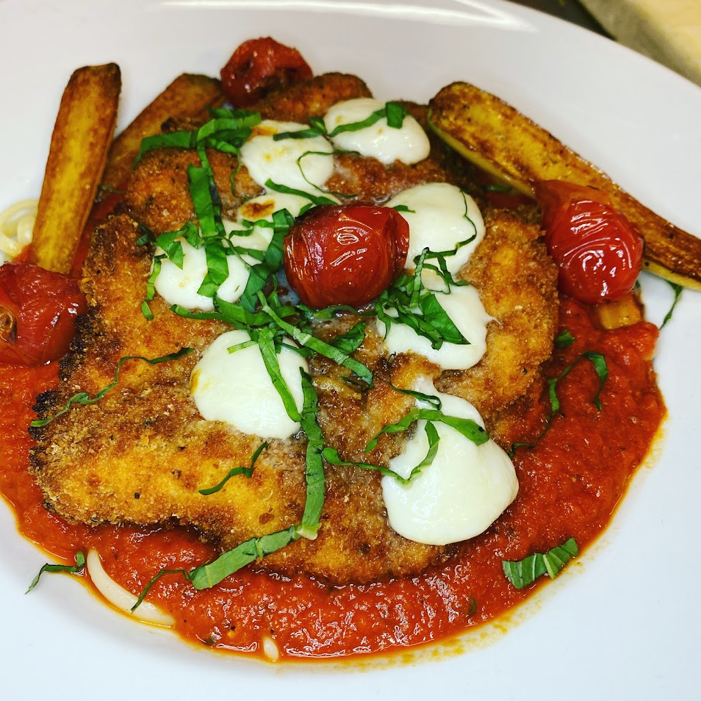  Harvey’s Central Grille