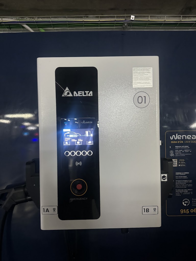 Estacion de carga Wenea