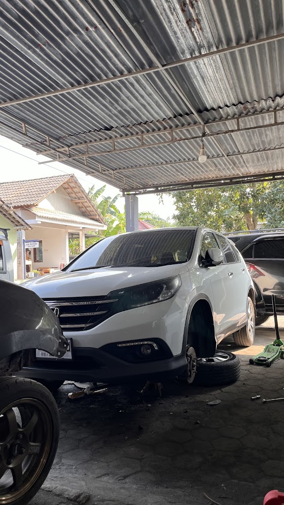 Cahyo car service 1