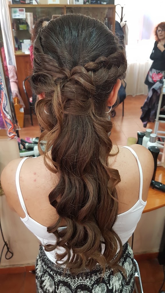 Peluqueria Salon Begona — Peinado