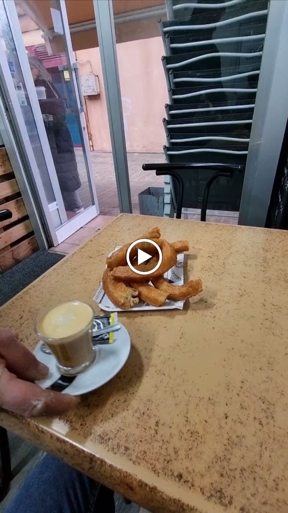 La Xurre del Barri — Comida y bebida
