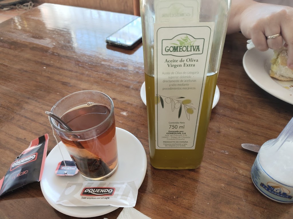 Campuzana — Comida y bebida