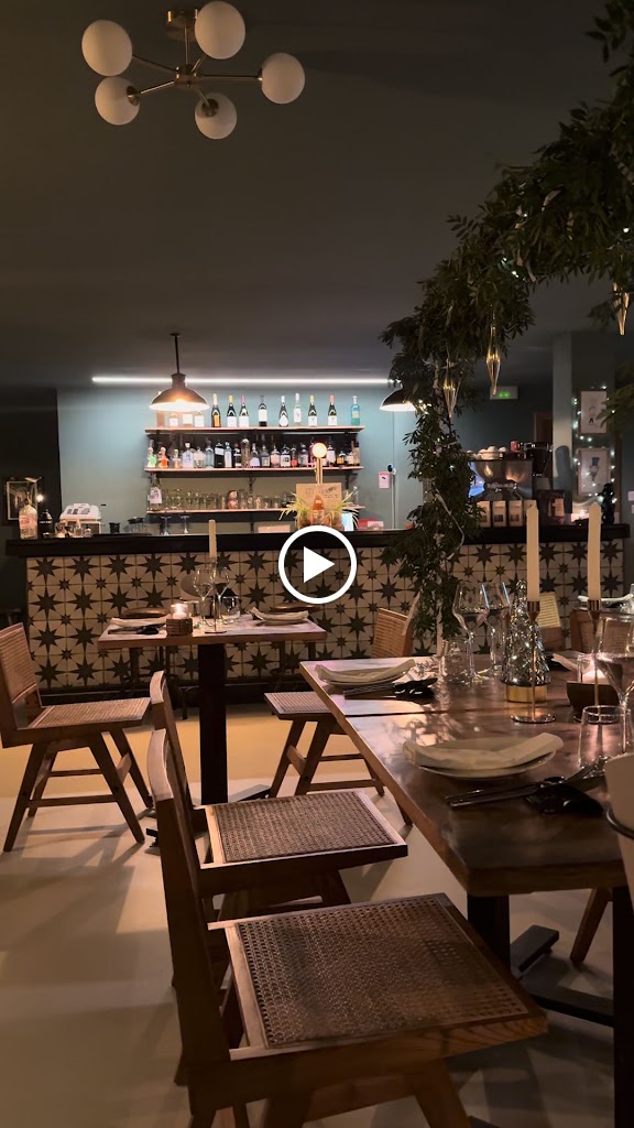 Tan a Gustito Restaurante — Ambiente