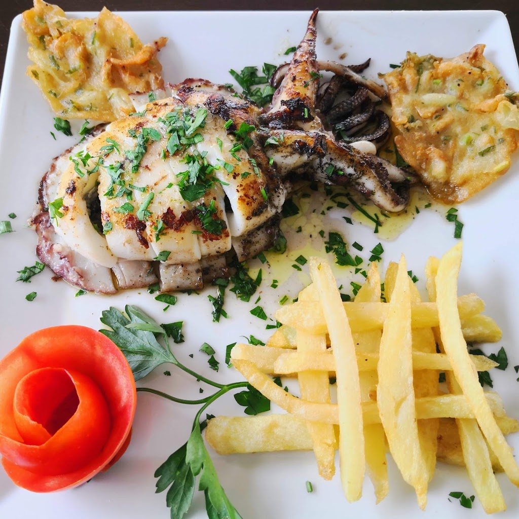 Restaurante Novo — Comida y bebida