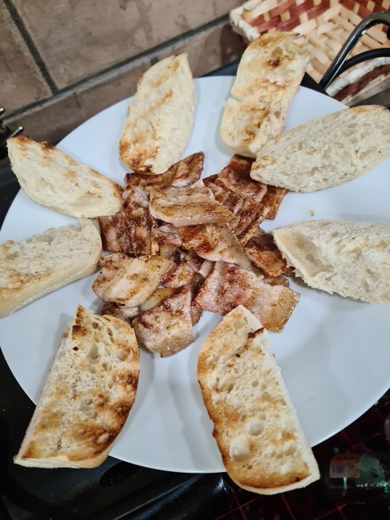 CA LA TATI — Comida y bebida