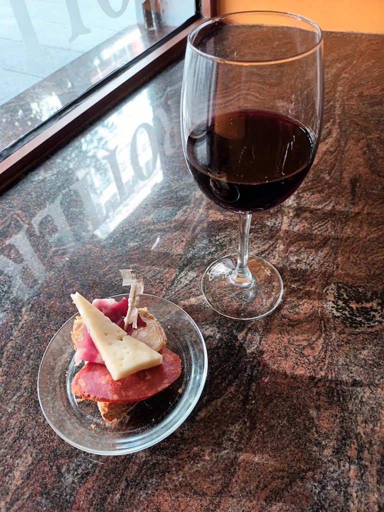 Bar Rotterdam — Comida y bebida