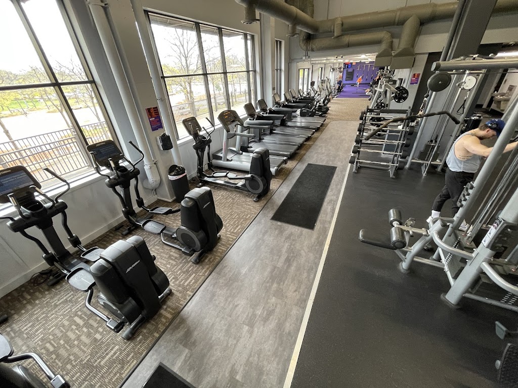  Anytime Fitness