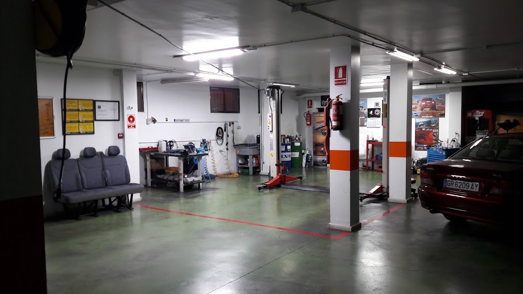 Automc4x4 — Interior