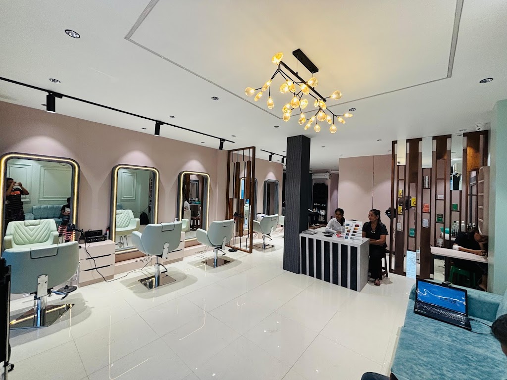 Neeldavid S Unisex Salon