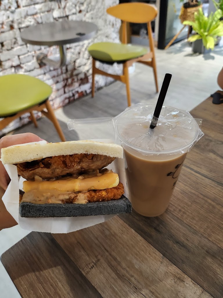 哥寶哈妮 的照片