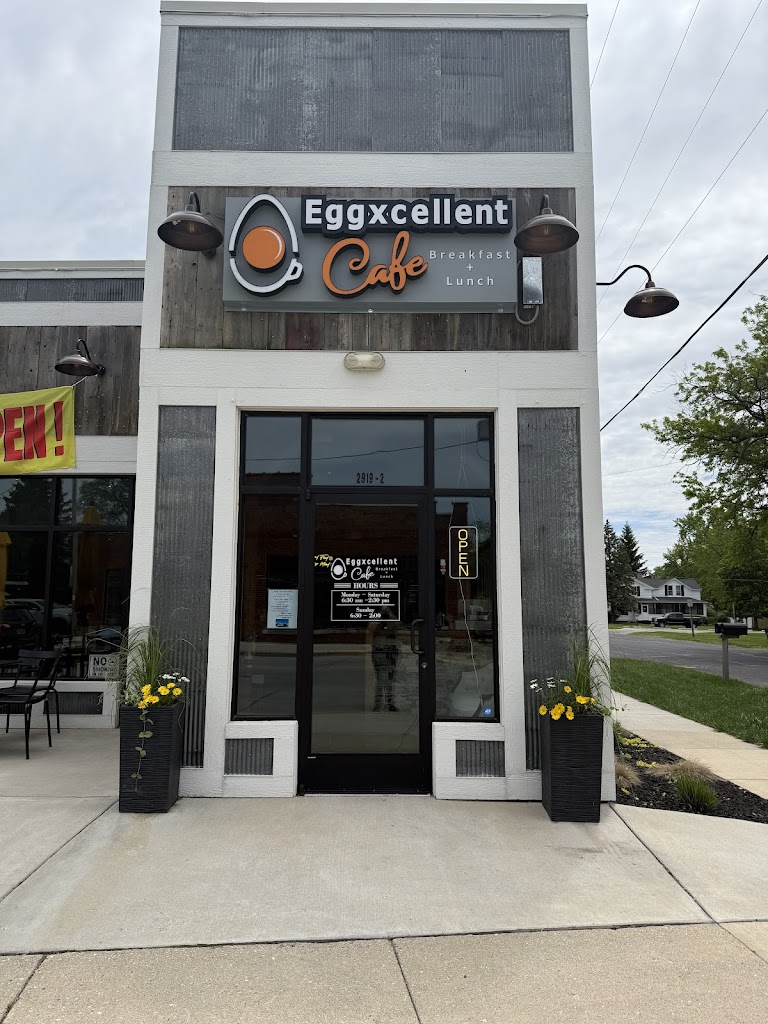  Eggxcellent Cafe