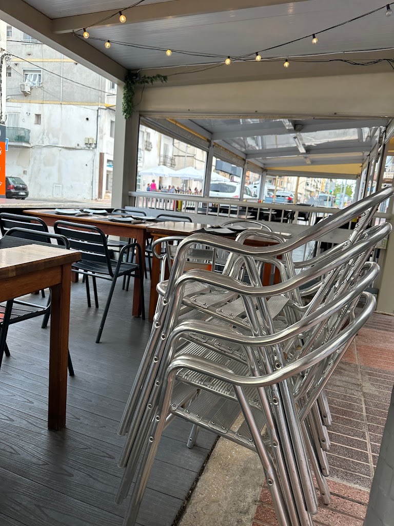 Cinteta Gastrobar — Ambiente