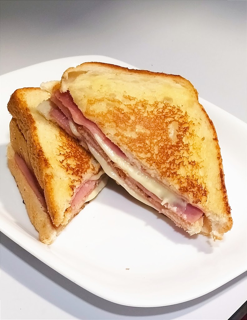 Cafeteria Auditorio — Comida y bebida