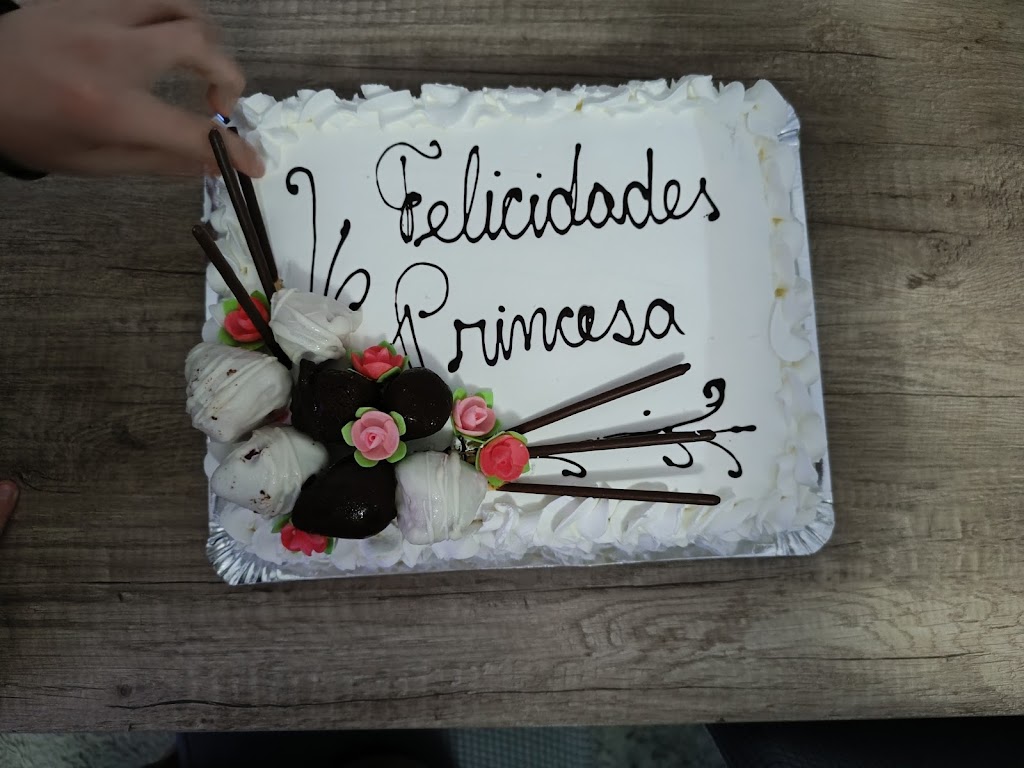 Pasteleria DulceElsa — Pastel
