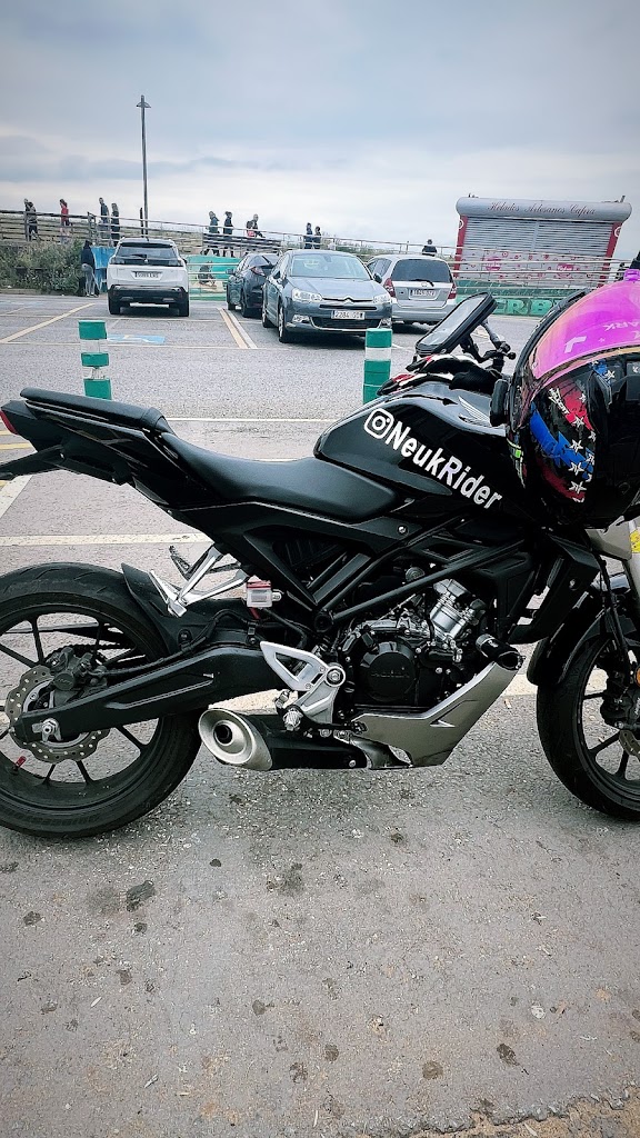 NeukRider