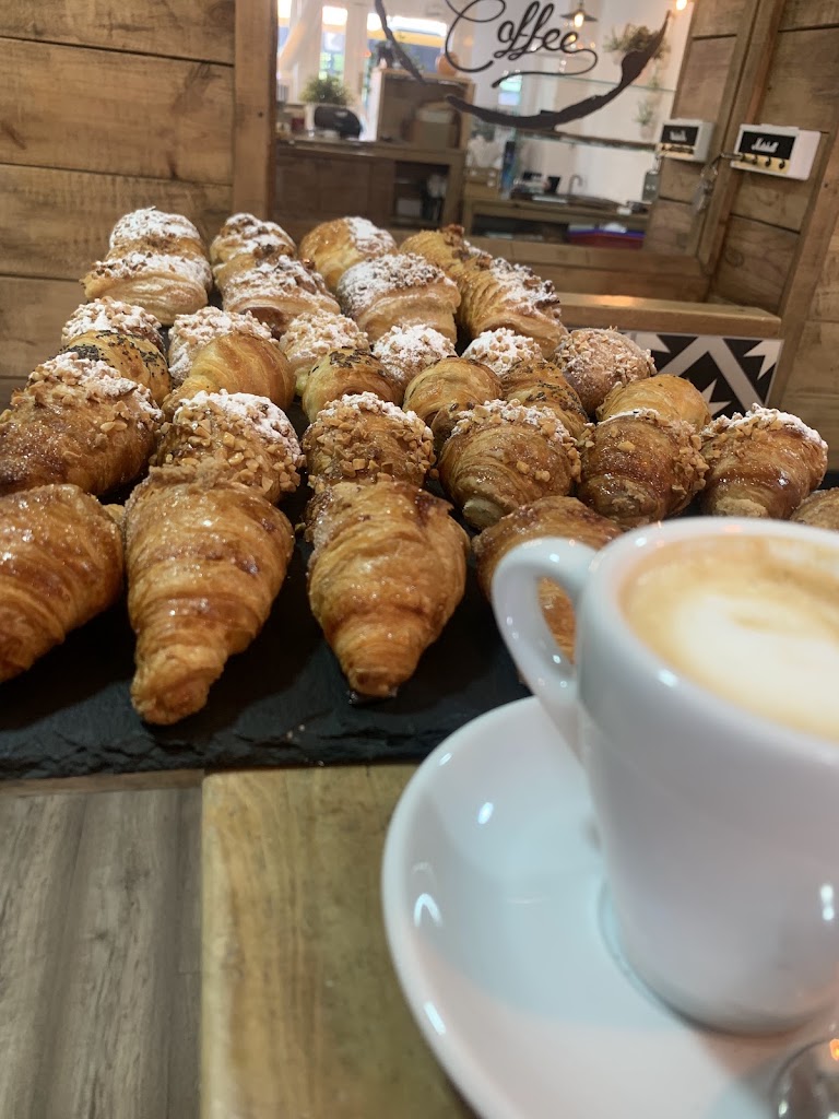 CoffeeShop.95 - Cafeteria — Comida y bebida