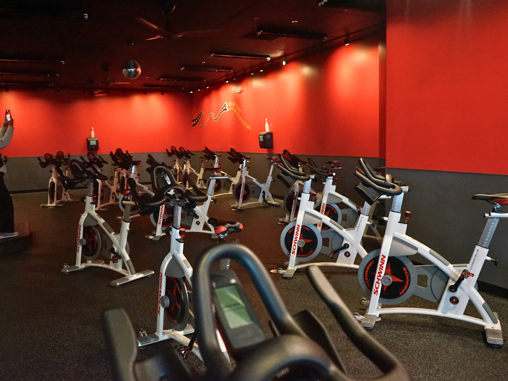  Crunch Fitness - Hilliard