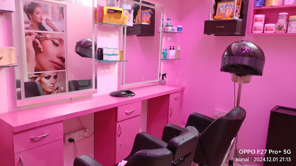 Claraa Beauty Salon